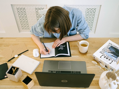 在國外辦理公證委托書全攻略