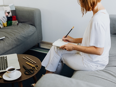 大陸人香港開戶全攻略：靈活財(cái)富管理新選擇