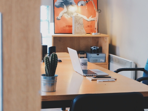 拉脫維亞里加成歐洲最實(shí)惠短途旅行地